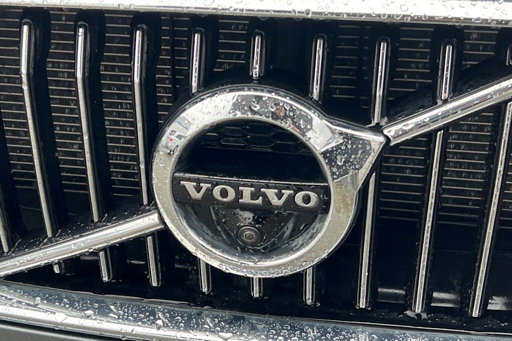 Thumbnail: 2018 Volvo XC60 - 7