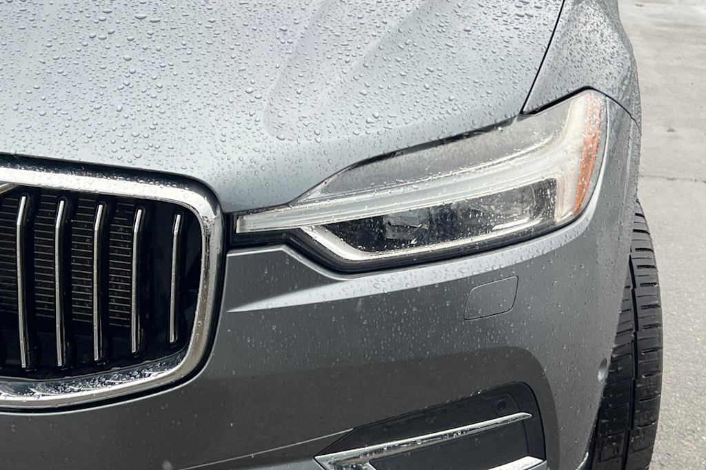 Thumbnail: 2018 Volvo XC60 - 12