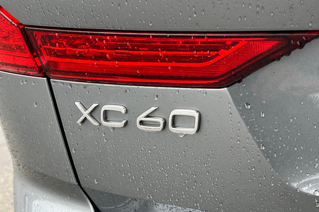 Thumbnail: 2018 Volvo XC60 - 20