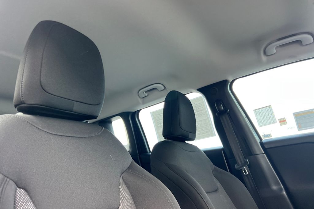 Thumbnail: 2017 Jeep Renegade - 22