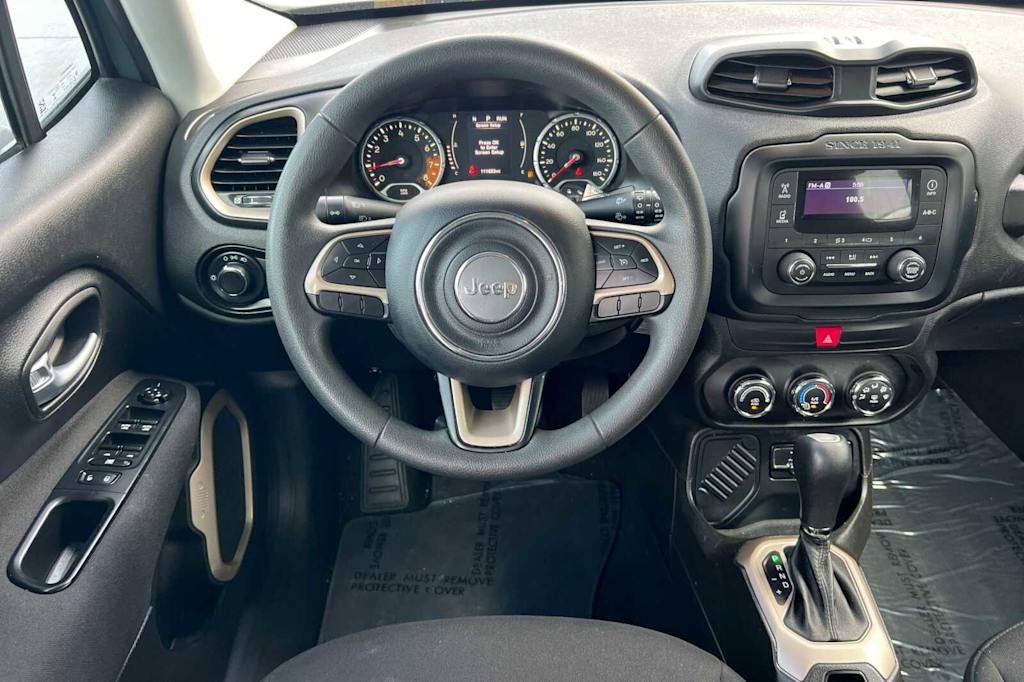 Thumbnail: 2017 Jeep Renegade - 10