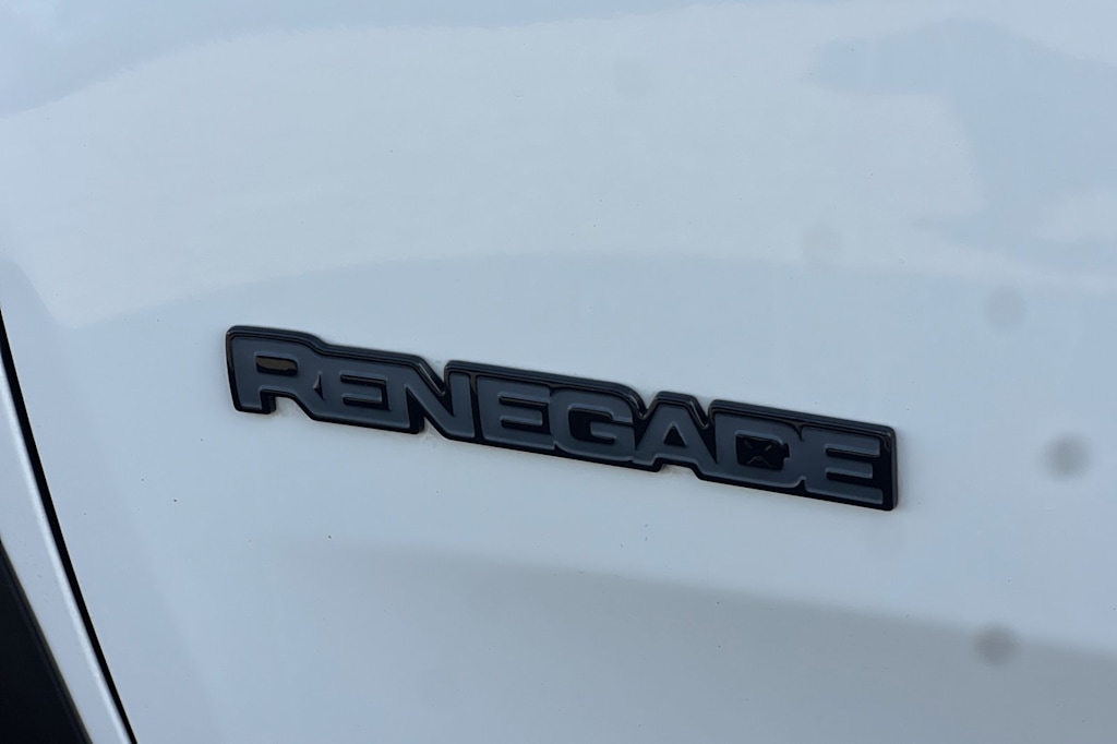 Thumbnail: 2017 Jeep Renegade - 7