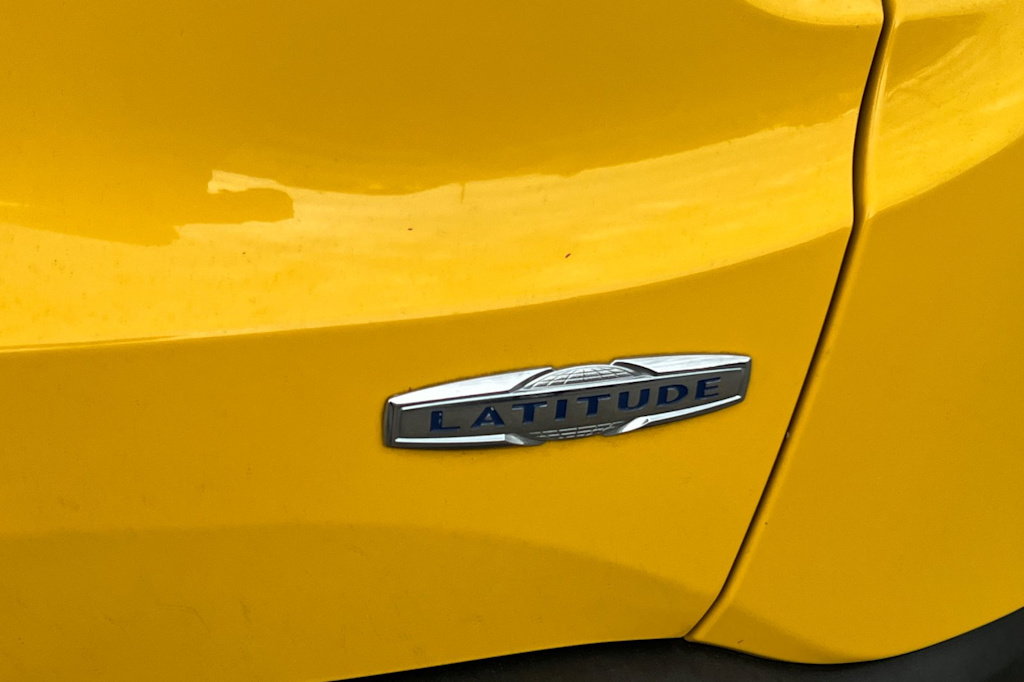 Thumbnail: 2018 Jeep Renegade - 5
