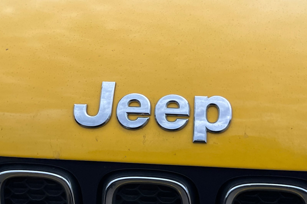 Thumbnail: 2018 Jeep Renegade - 12