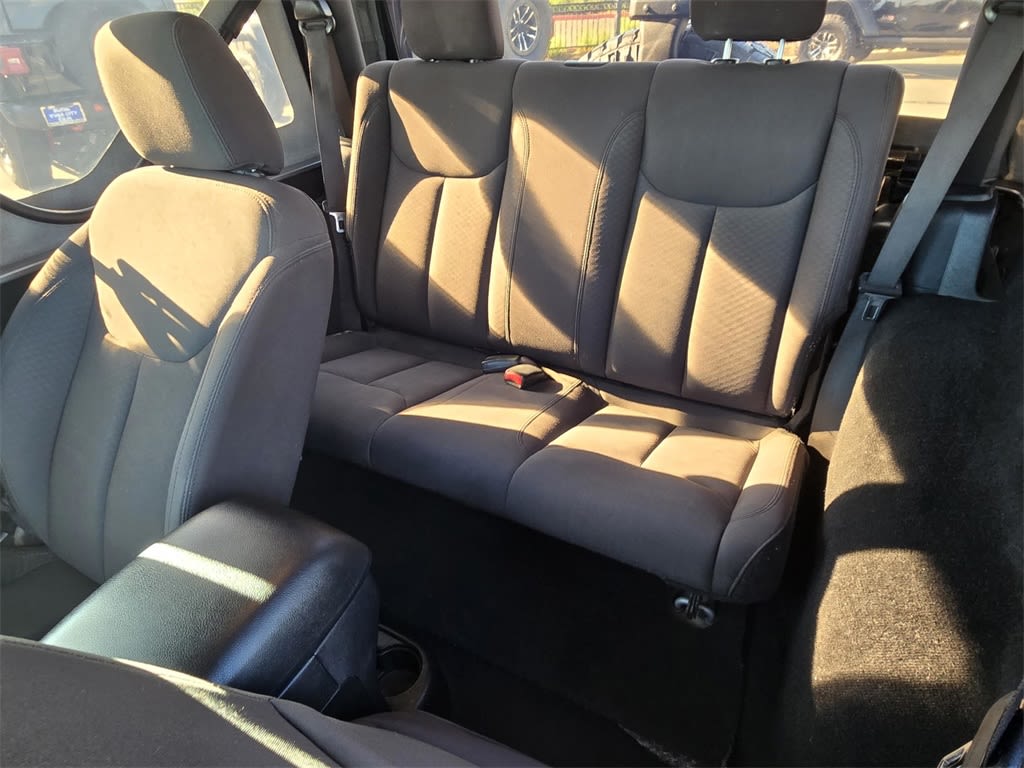 Thumbnail: 2017 Jeep Wrangler - 10