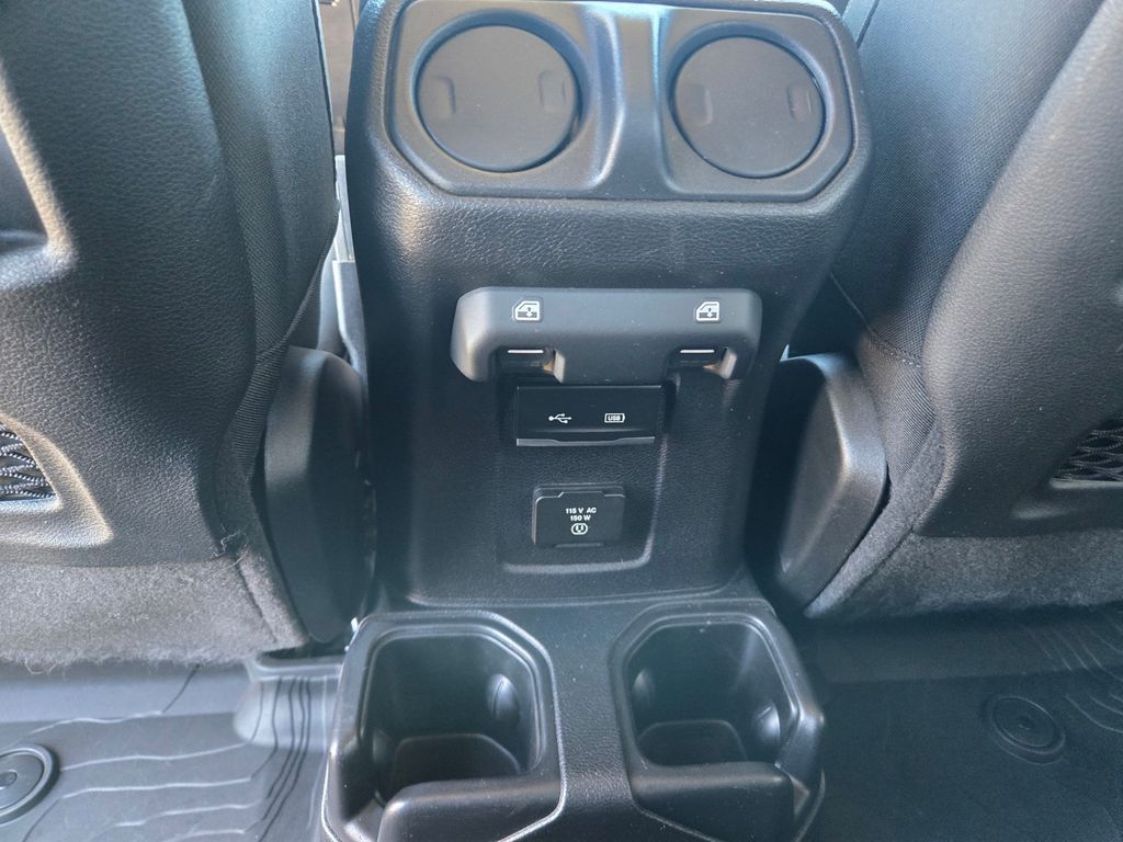 Thumbnail: 2020 Jeep Wrangler - 18