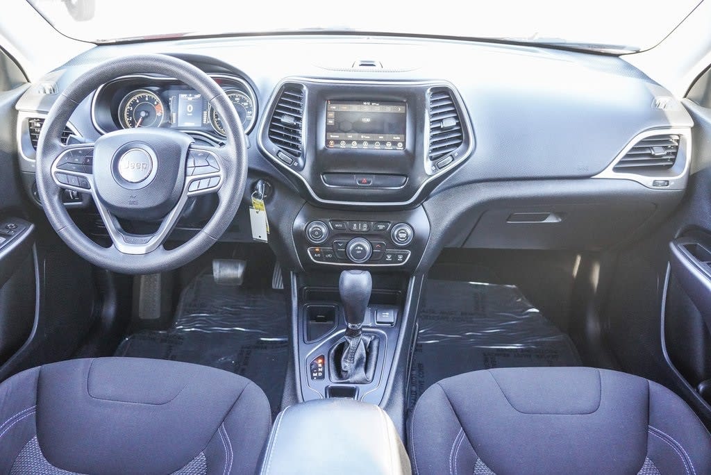 2019 Jeep Cherokee Latitude 2