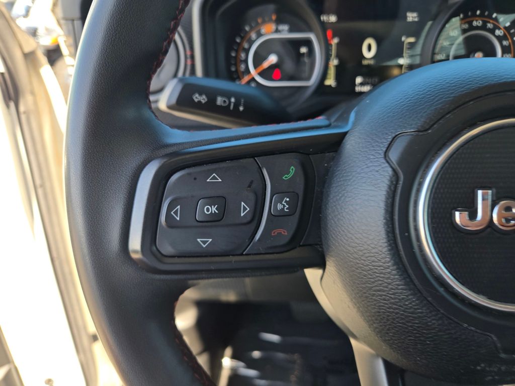 Thumbnail: 2024 Jeep Wrangler - 22