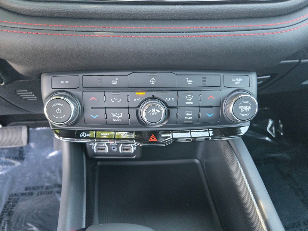 Thumbnail: 2026 Dodge Durango - 18