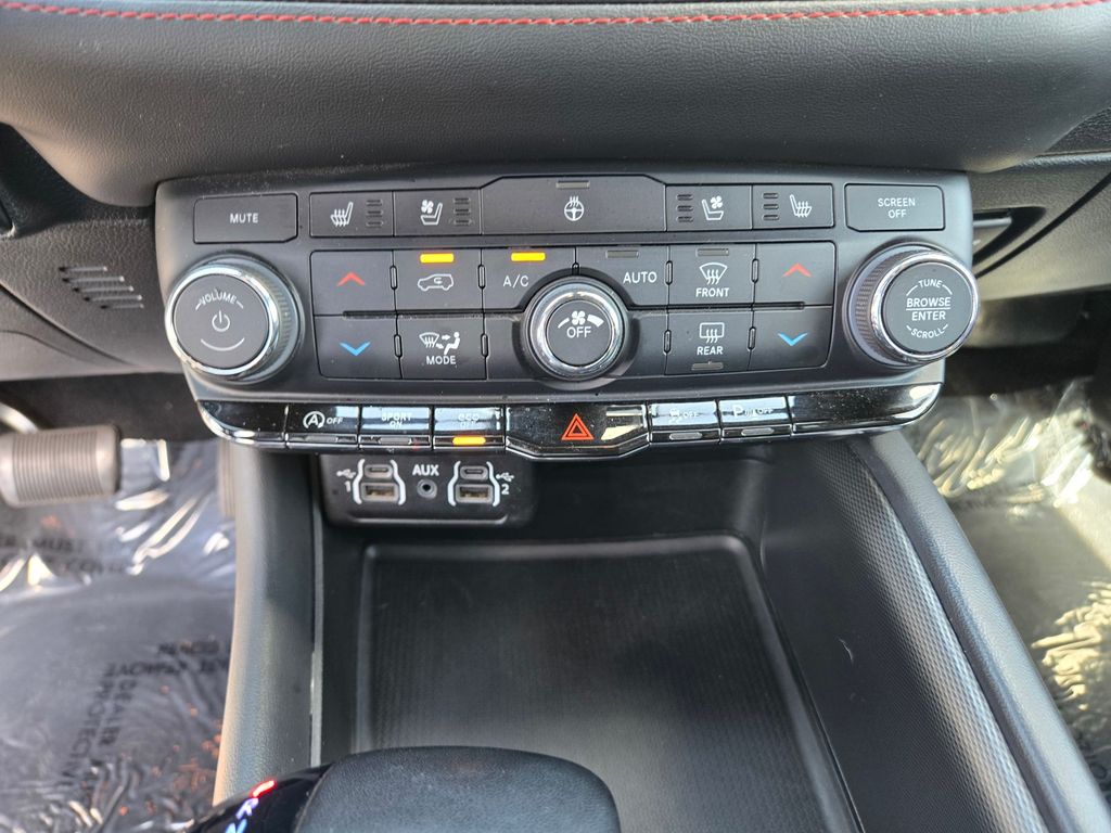 Thumbnail: 2024 Dodge Durango - 19