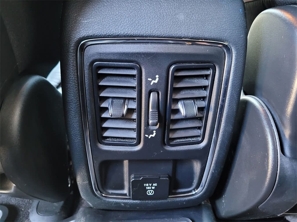 Thumbnail: 2019 Jeep Grand Cherokee - 17