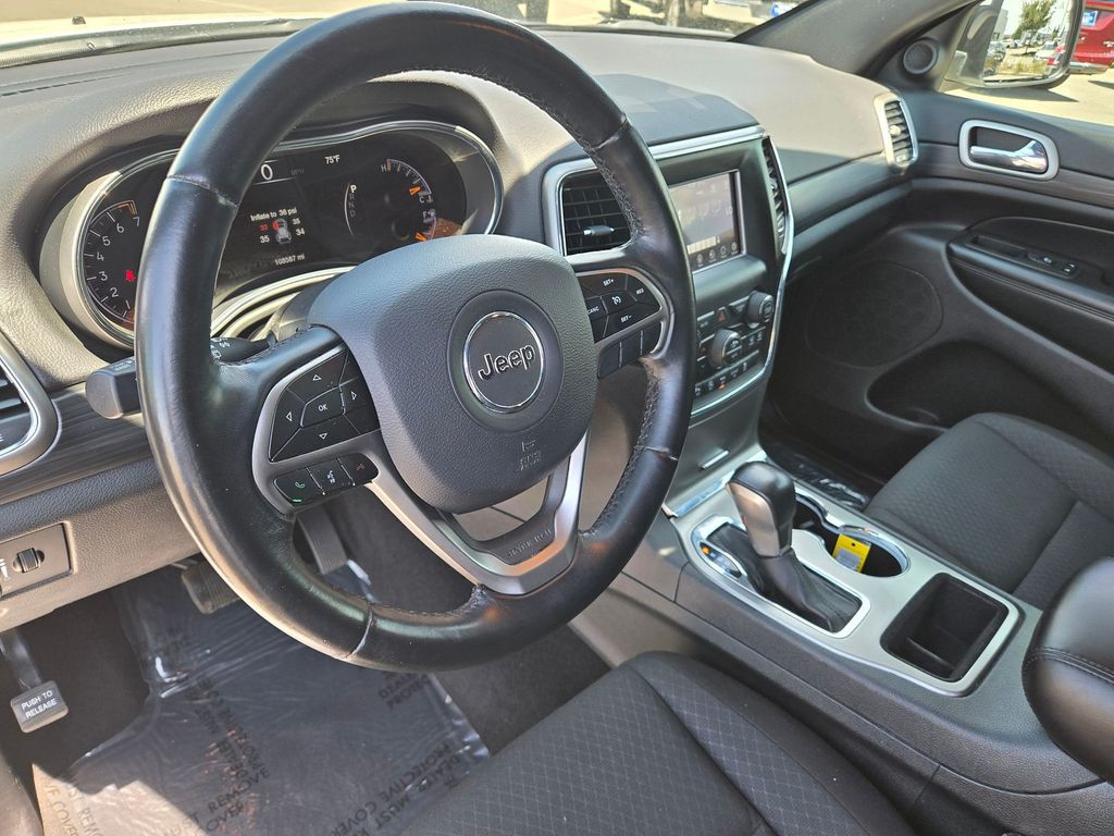 Thumbnail: 2021 Jeep Grand Cherokee - 7