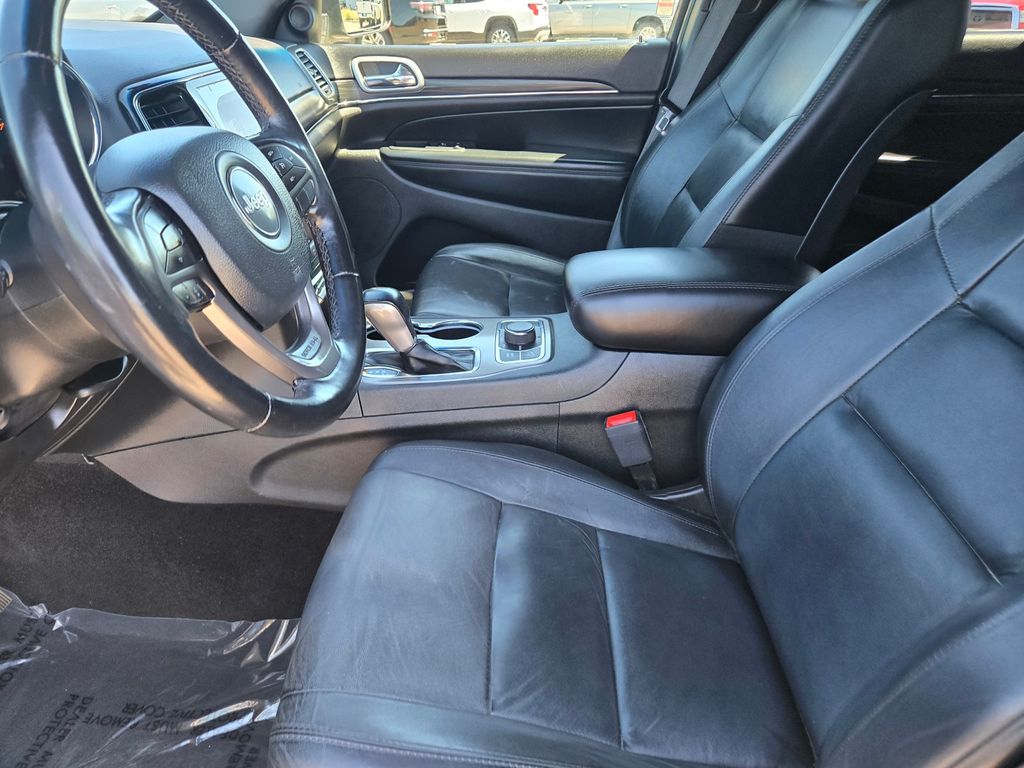 Thumbnail: 2021 Jeep Grand Cherokee - 8