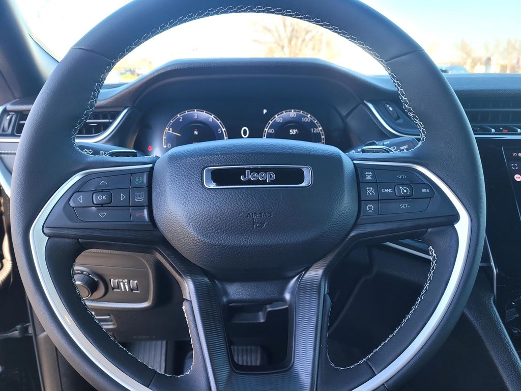 Thumbnail: 2025 Jeep Grand Cherokee - 20