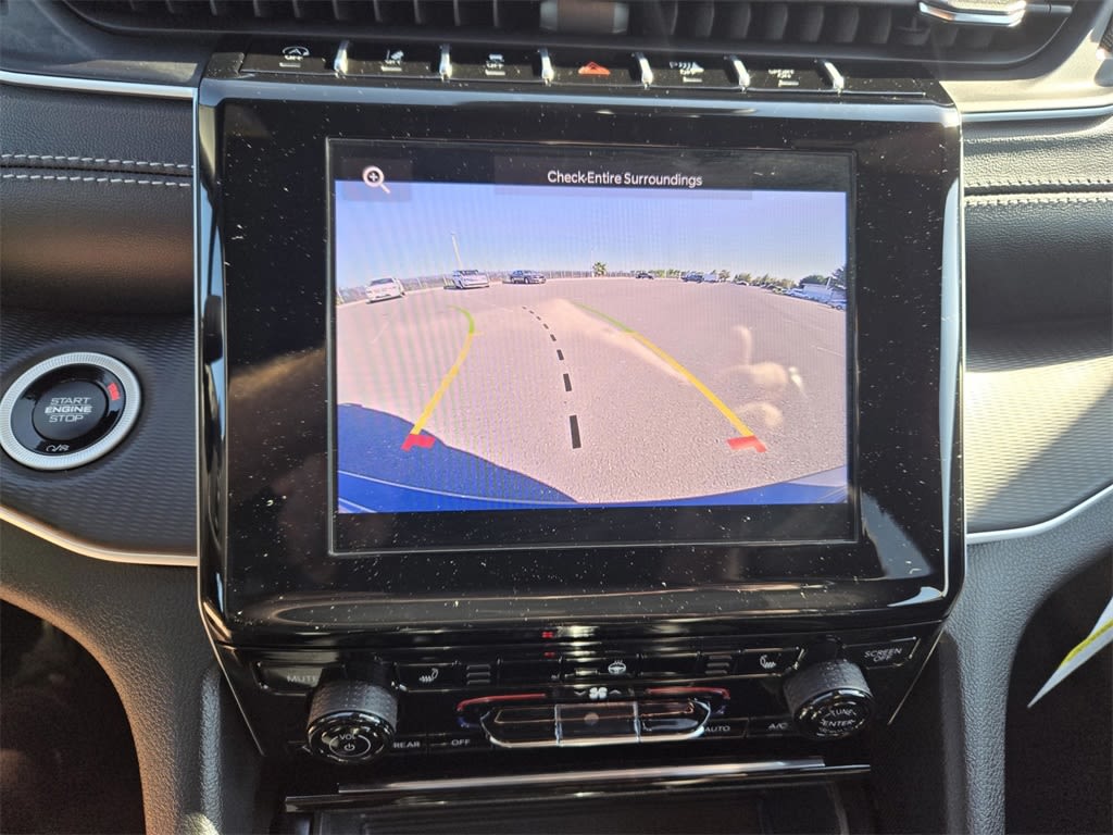 Thumbnail: 2025 Jeep Grand Cherokee - 11