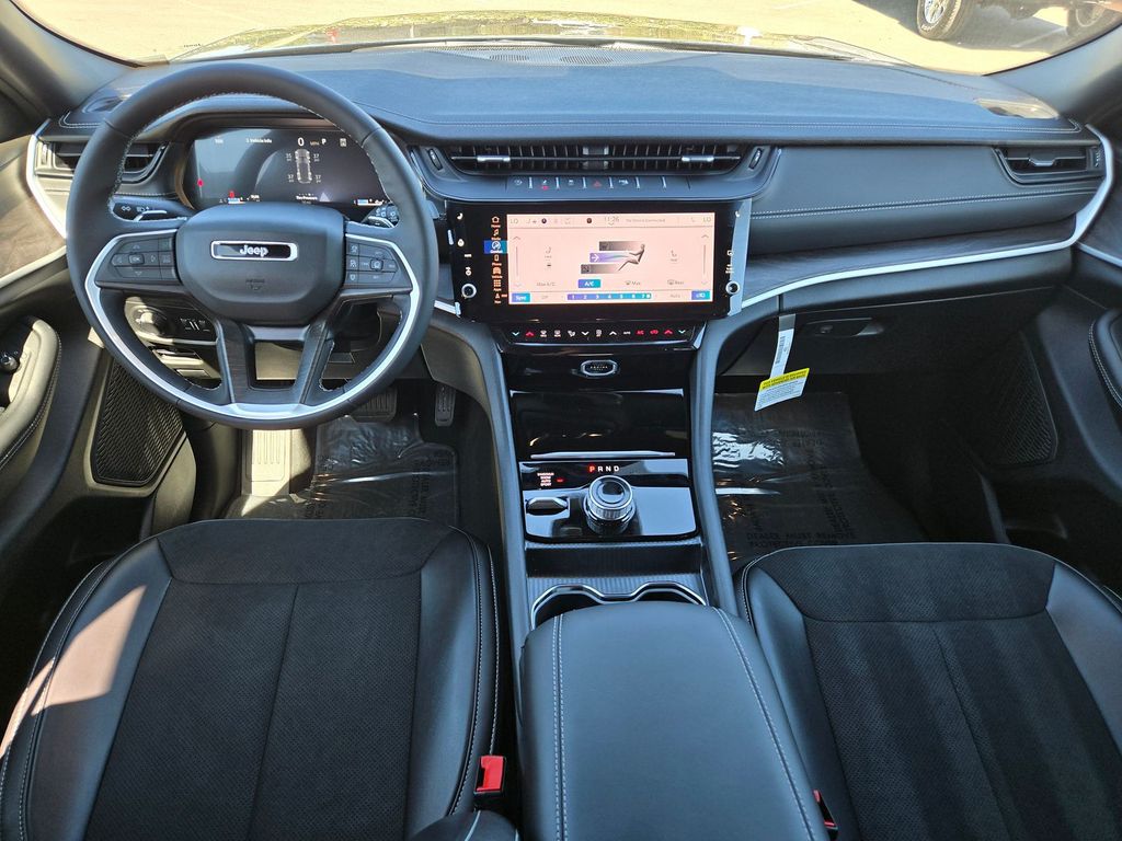 Thumbnail: 2026 Jeep Grand Cherokee - 2