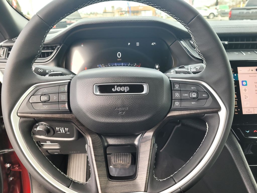 Thumbnail: 2026 Jeep Grand Cherokee - 21