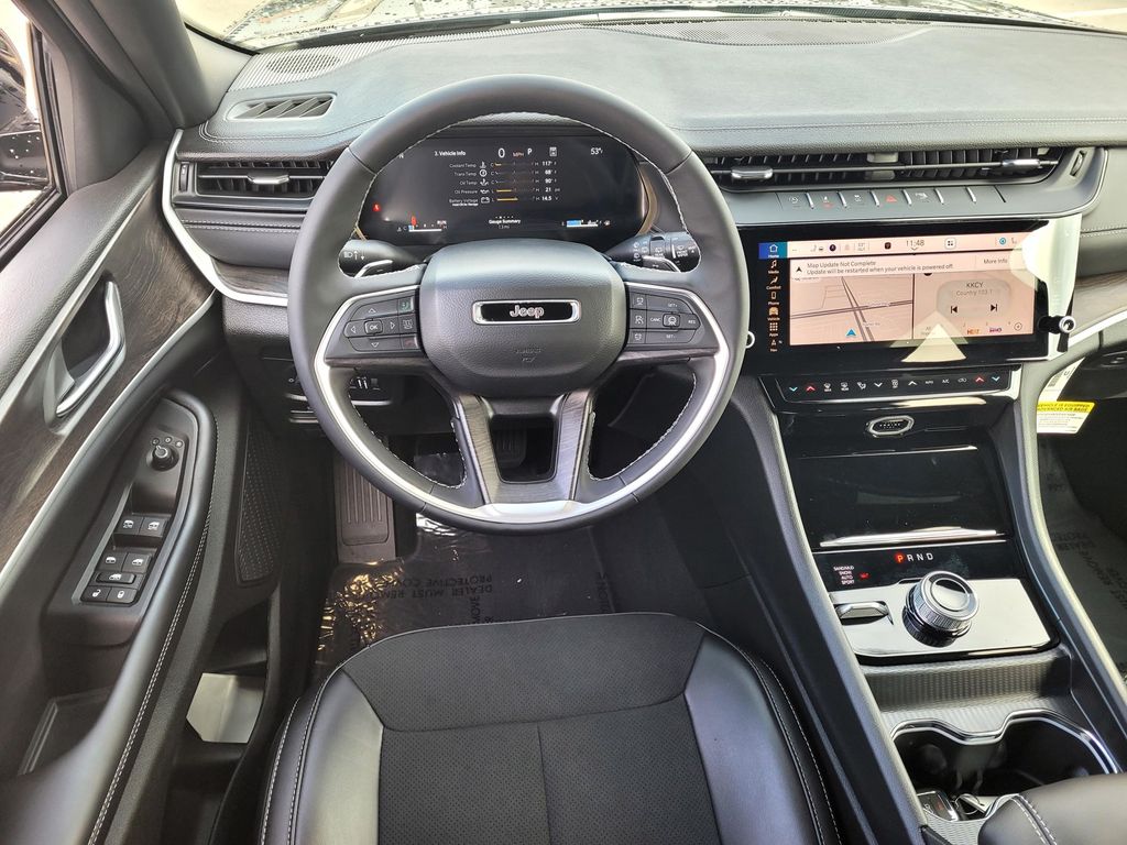 Thumbnail: 2026 Jeep Grand Cherokee - 7