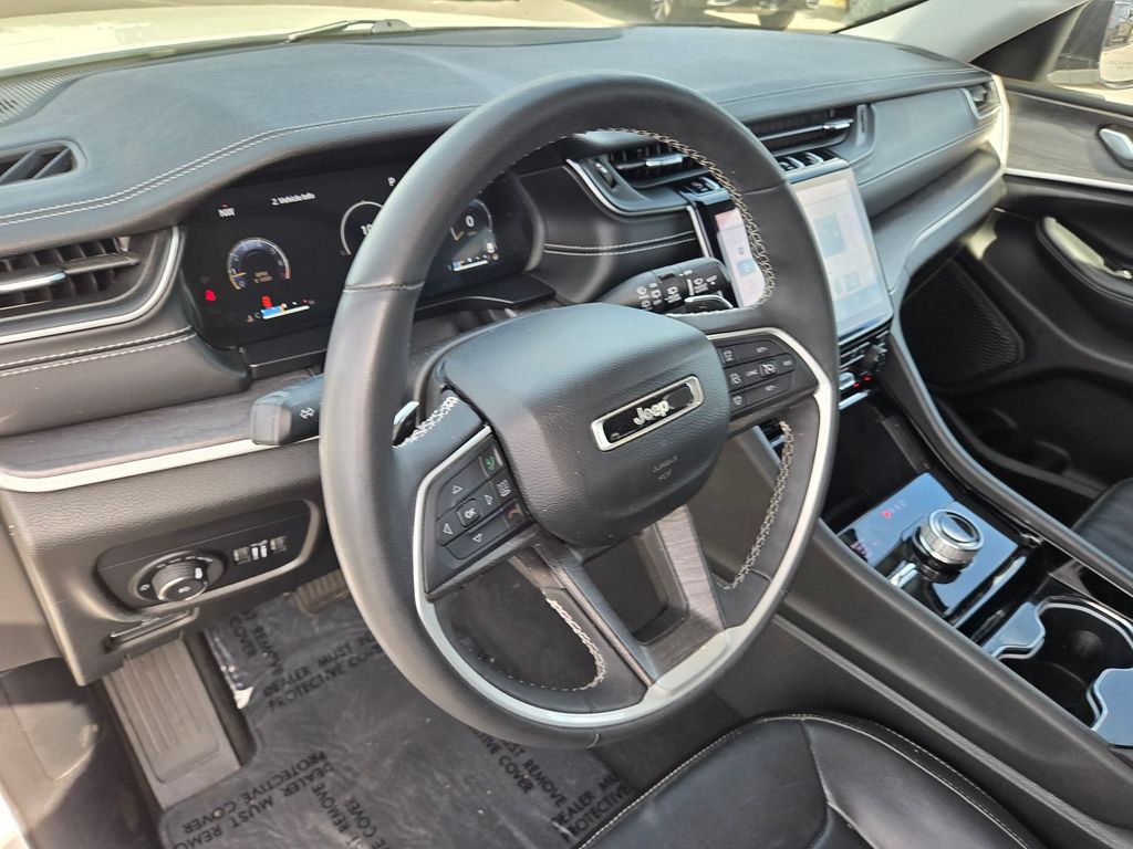 Thumbnail: 2023 Jeep Grand Cherokee - 8
