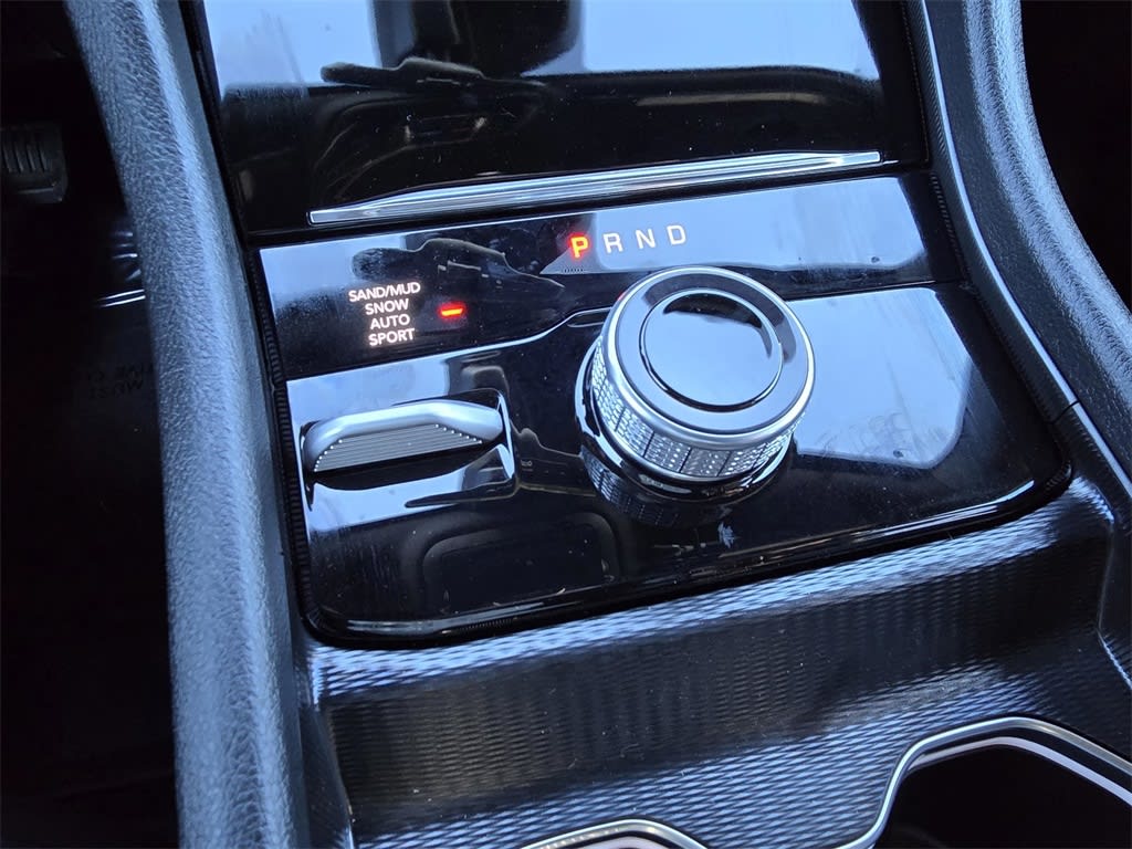 Thumbnail: 2025 Jeep Grand Cherokee - 18