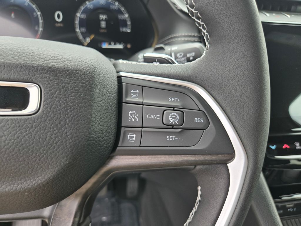 Thumbnail: 2026 Jeep Grand Cherokee L - 19