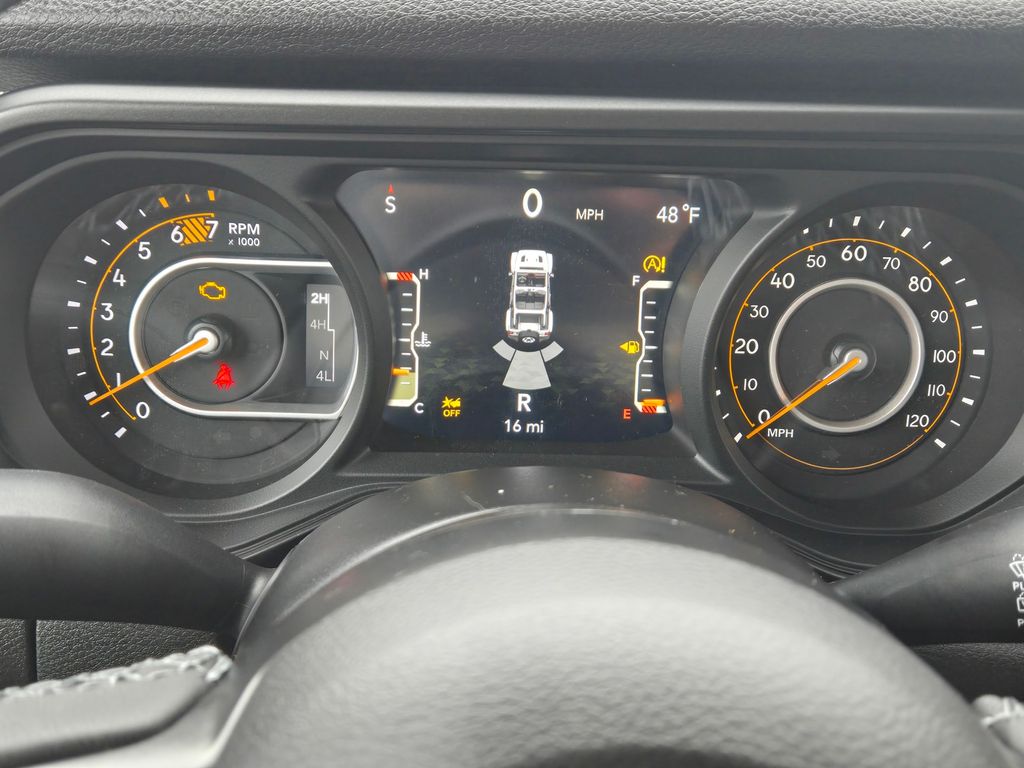 Thumbnail: 2026 Jeep Wrangler - 12