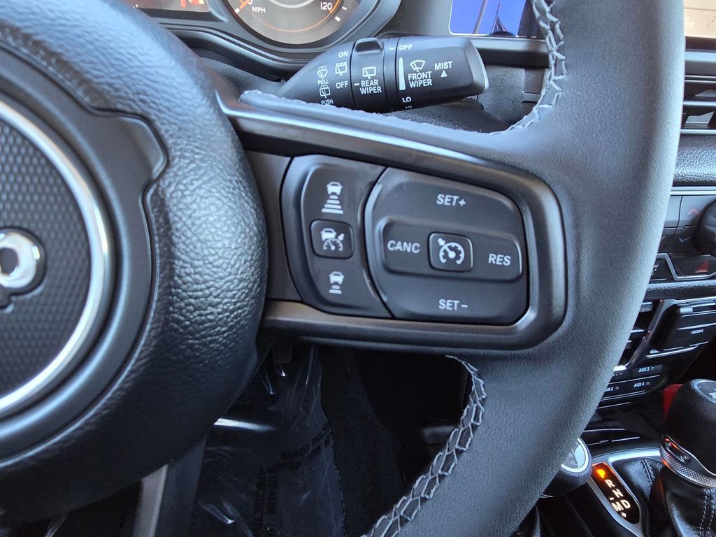 Thumbnail: 2026 Jeep Wrangler - 21