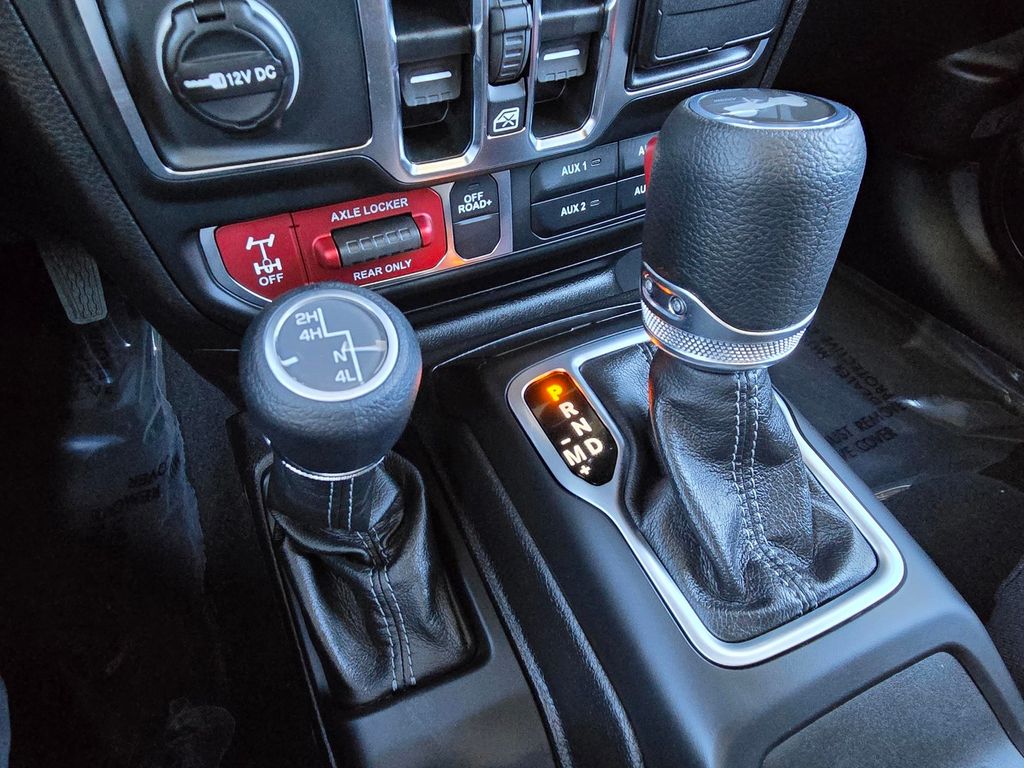 Thumbnail: 2026 Jeep Wrangler - 11