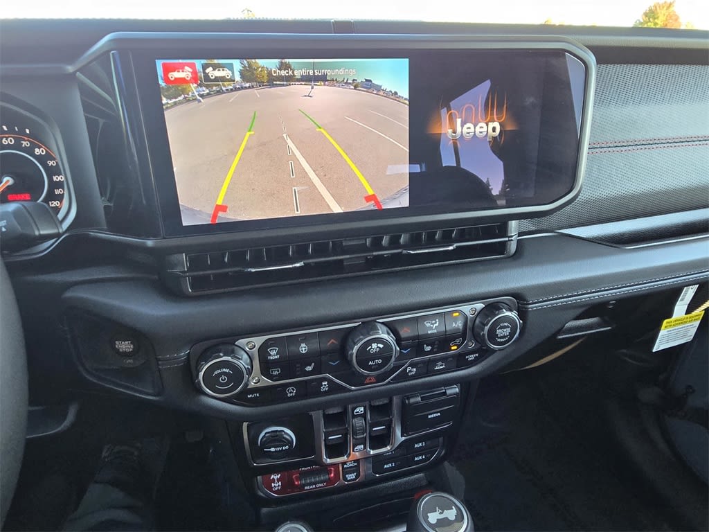 Thumbnail: 2026 Jeep Wrangler - 10