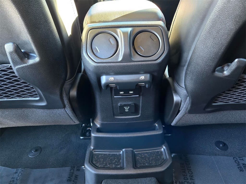 Thumbnail: 2025 Jeep Wrangler - 16