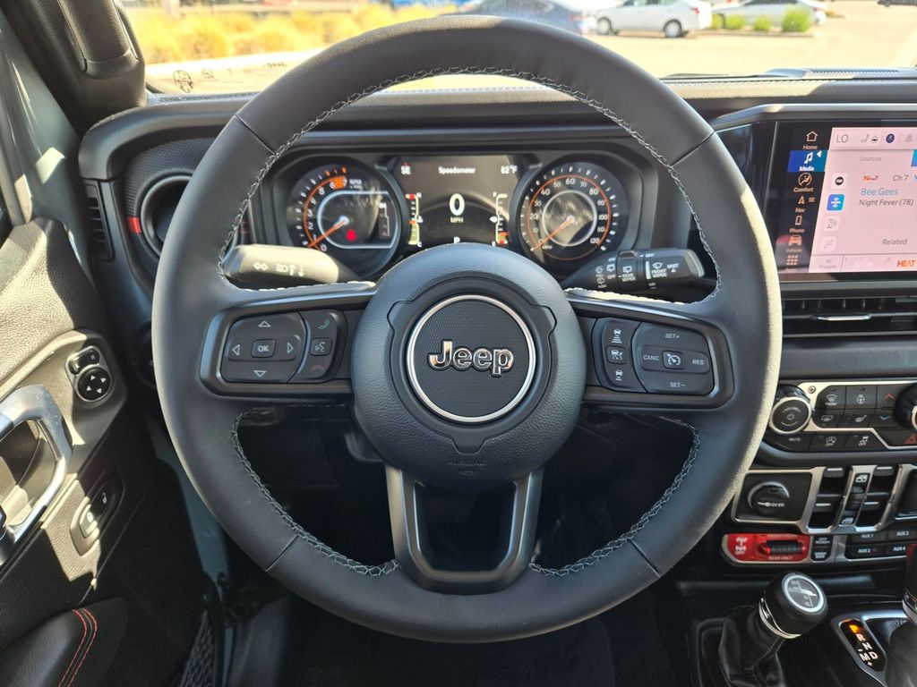 Thumbnail: 2025 Jeep Wrangler - 6
