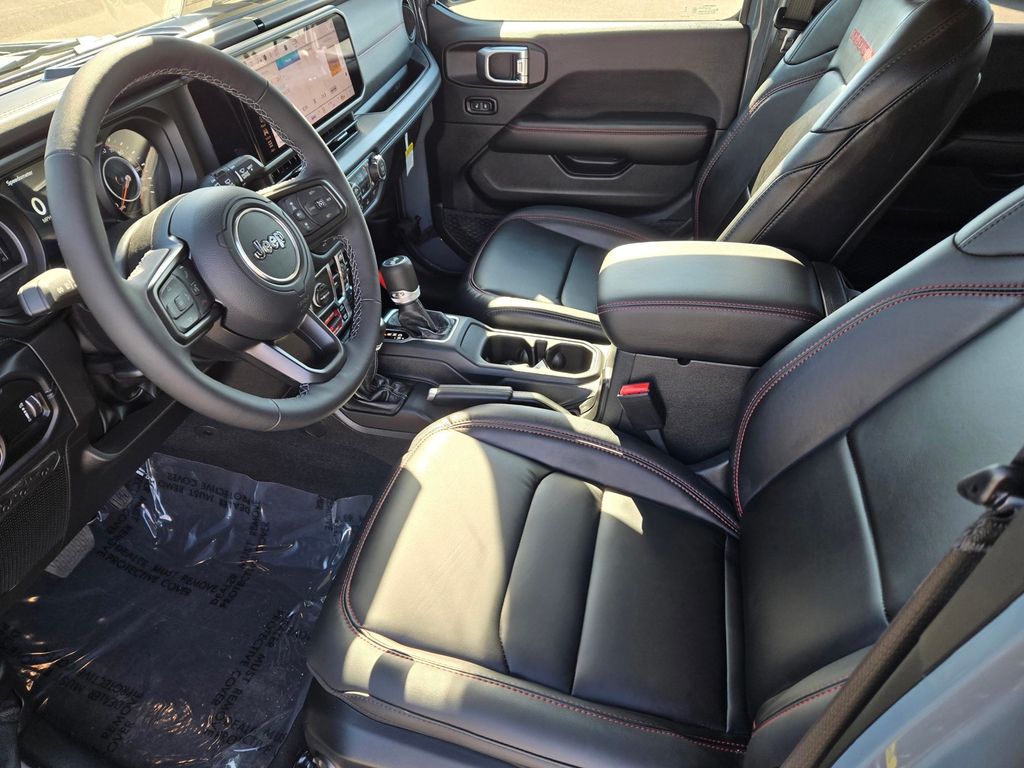 Thumbnail: 2025 Jeep Wrangler - 8