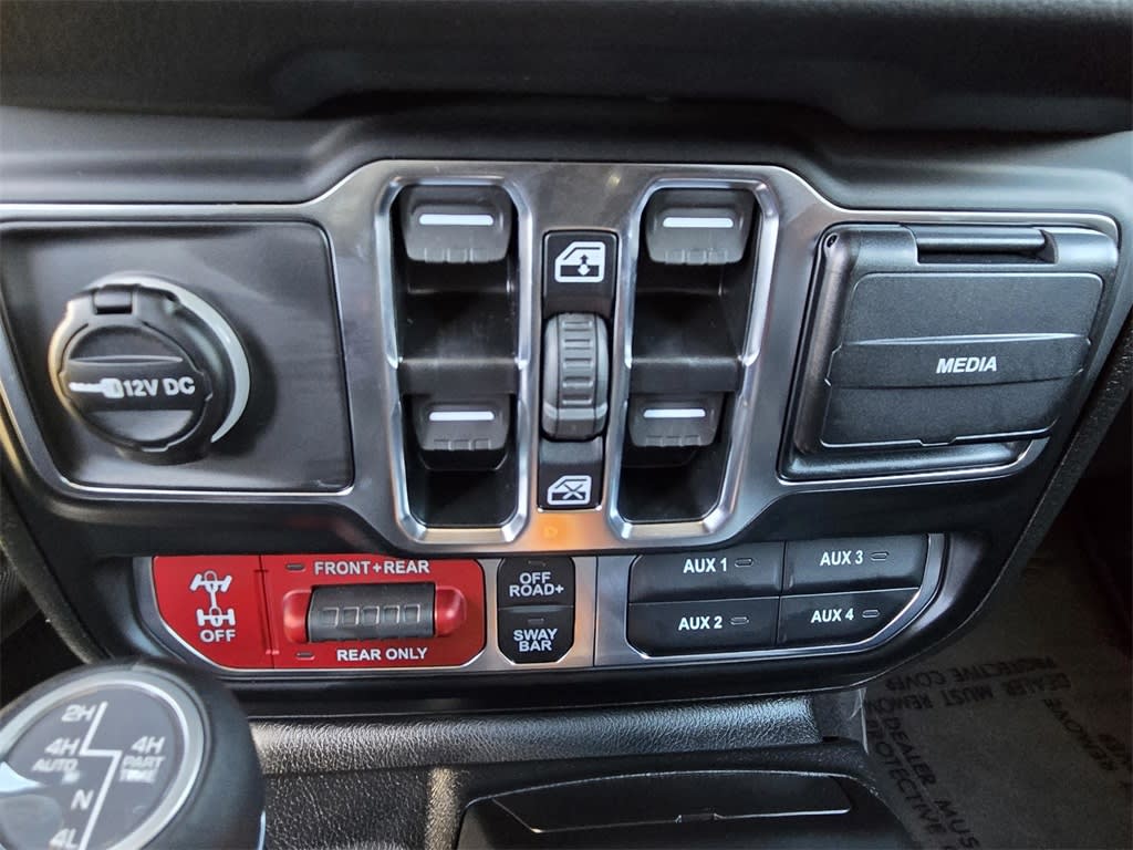 Thumbnail: 2026 Jeep Wrangler - 19