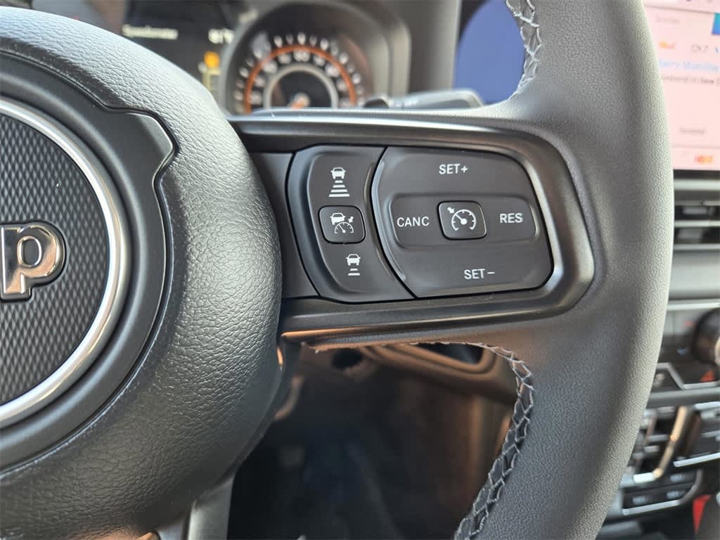 Thumbnail: 2025 Jeep Wrangler - 22