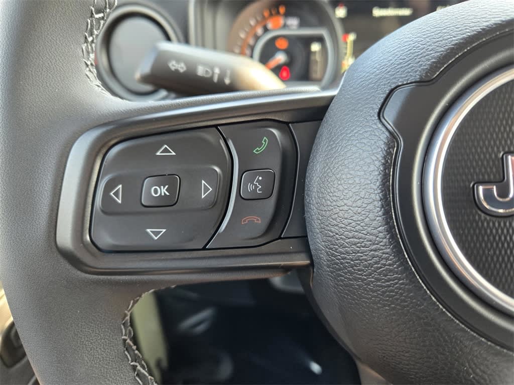 Thumbnail: 2025 Jeep Wrangler - 21