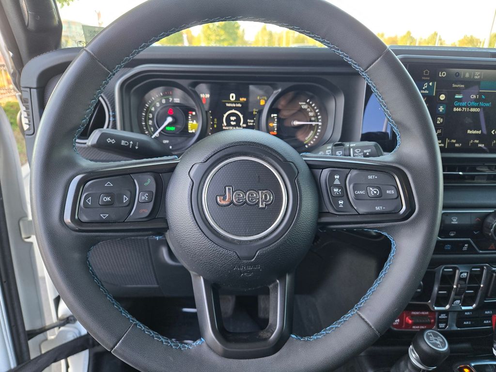 Thumbnail: 2024 Jeep Wrangler - 11