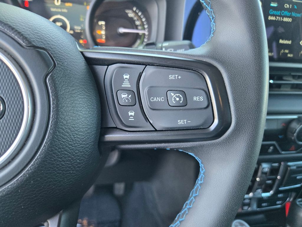 Thumbnail: 2024 Jeep Wrangler - 21
