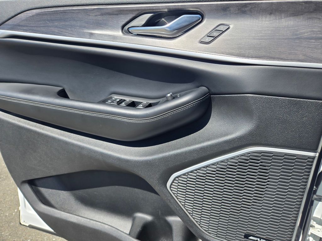 Thumbnail: 2024 Jeep Grand Cherokee - 20