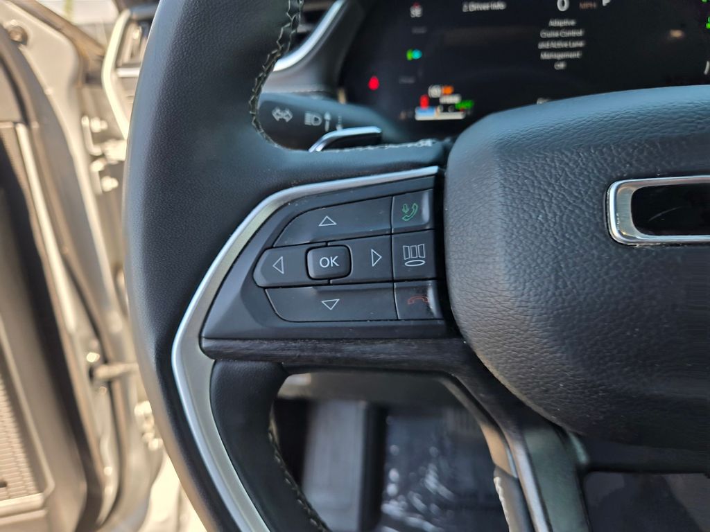 Thumbnail: 2024 Jeep Grand Cherokee - 22