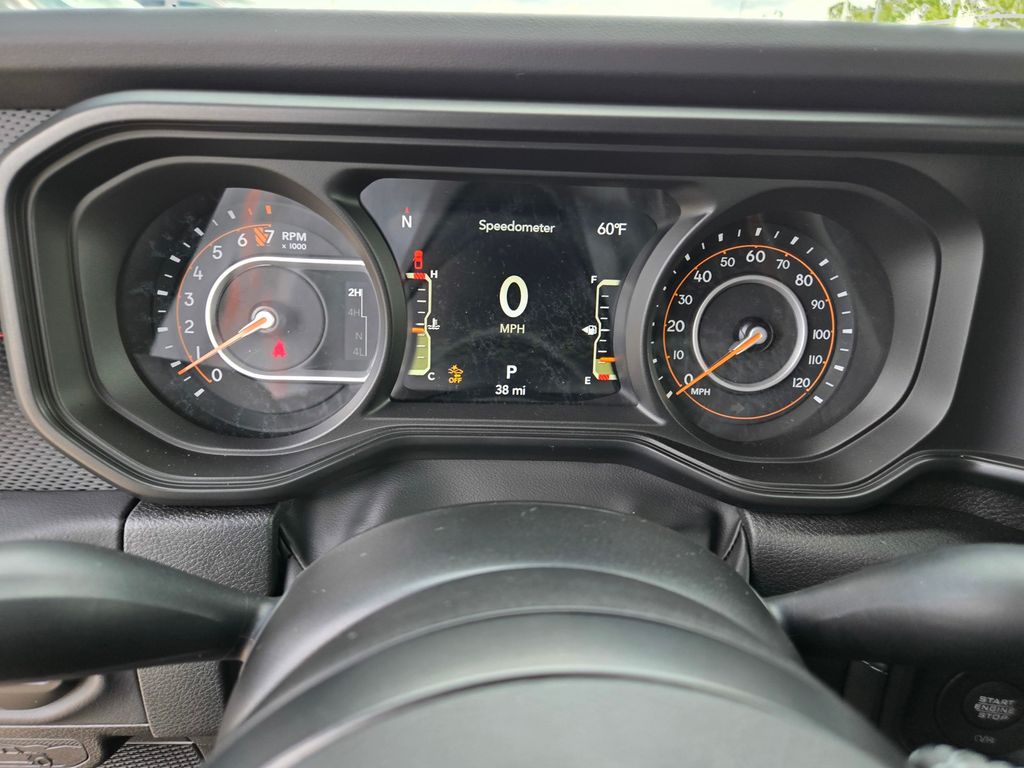 Thumbnail: 2026 Jeep Gladiator - 14