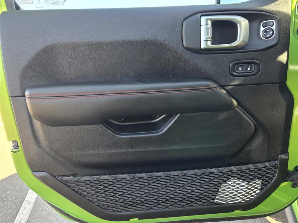 Thumbnail: 2025 Jeep Gladiator - 17