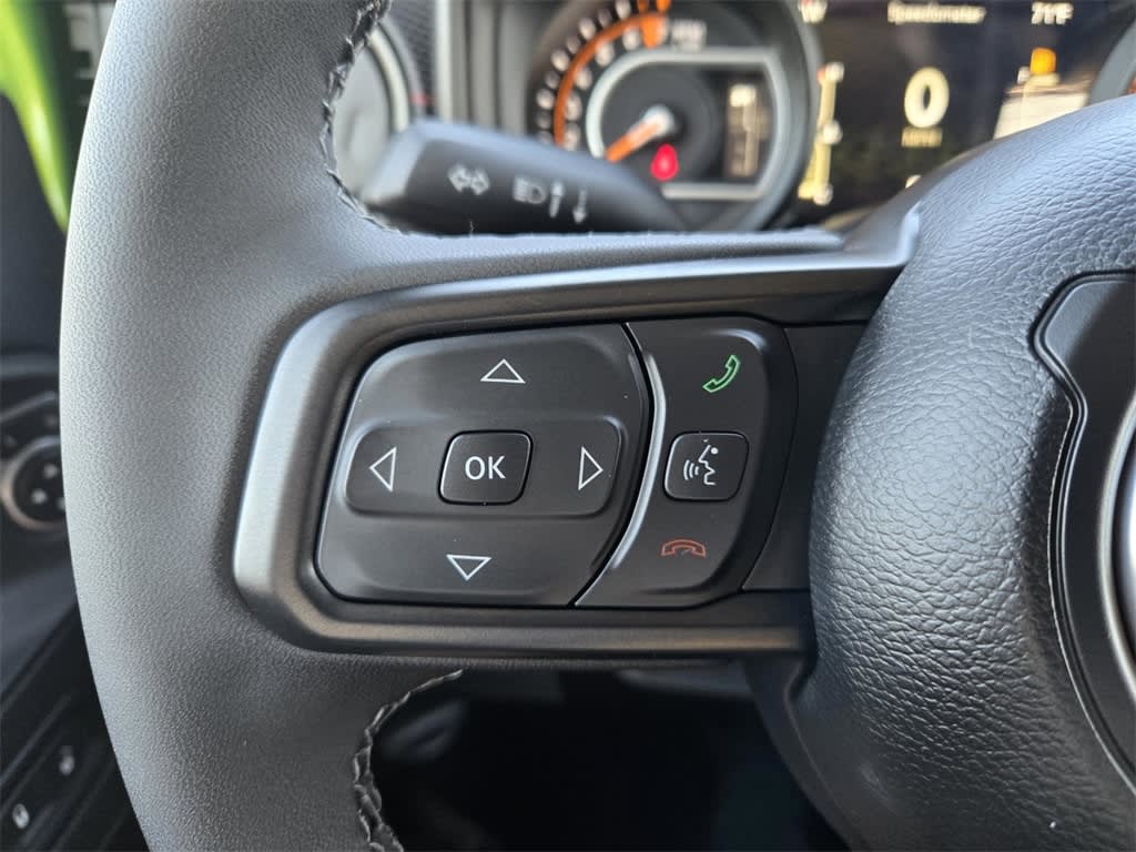 Thumbnail: 2025 Jeep Gladiator - 19