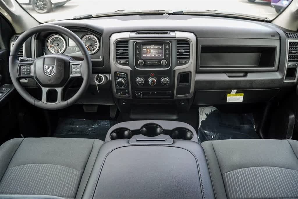 Thumbnail: 2024 RAM 1500 - 2