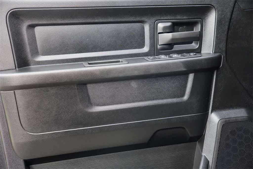 Thumbnail: 2024 RAM 1500 - 23
