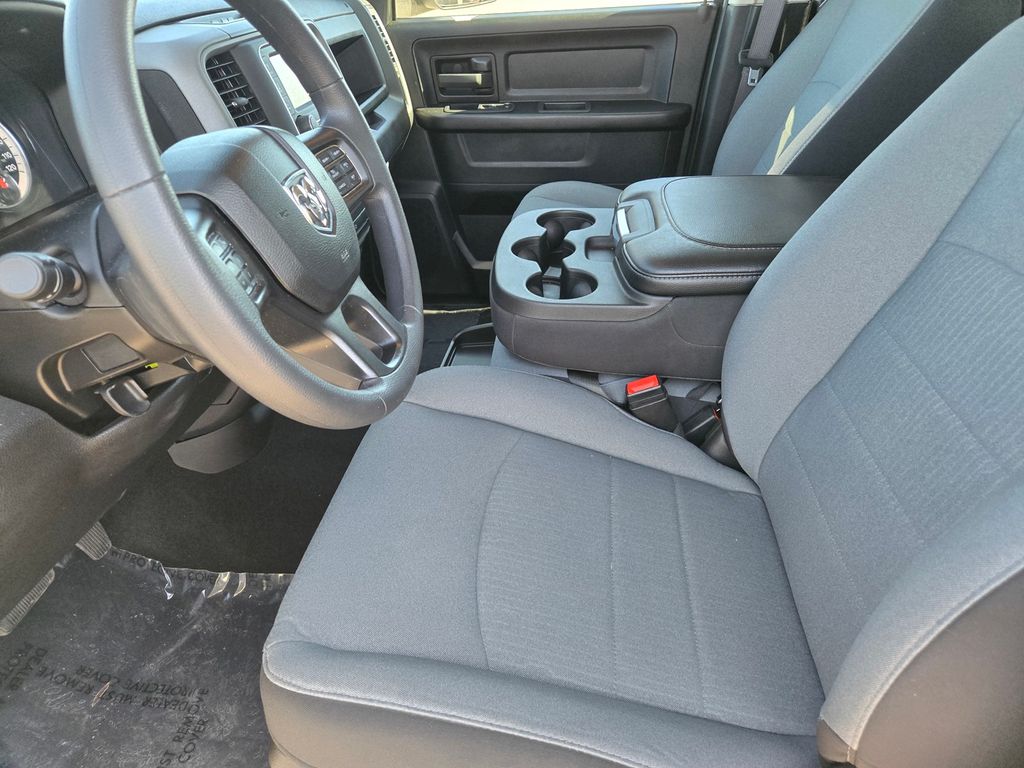 Thumbnail: 2024 RAM 1500 - 8