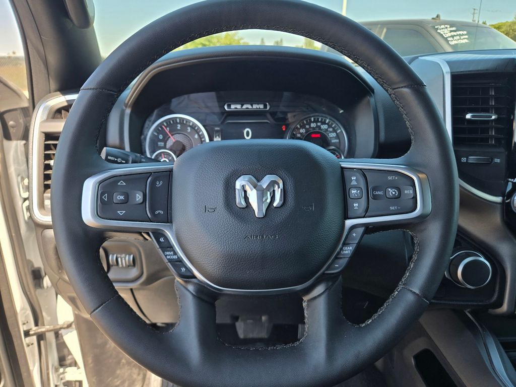 Thumbnail: 2025 RAM 1500 - 11
