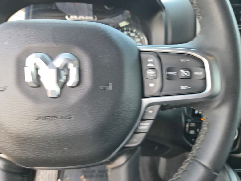 Thumbnail: 2025 RAM 1500 - 21