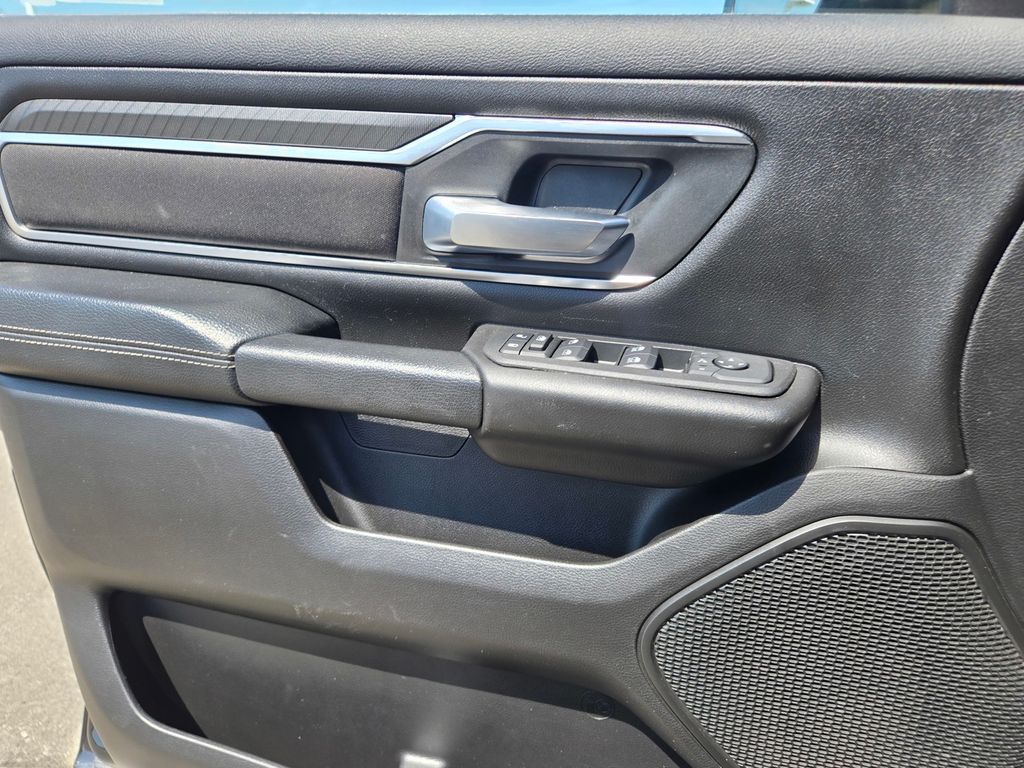 Thumbnail: 2025 RAM 1500 - 20