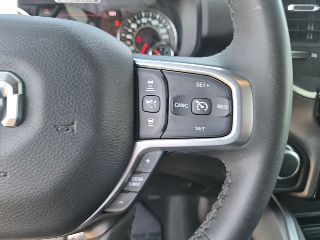 Thumbnail: 2025 RAM 1500 - 21