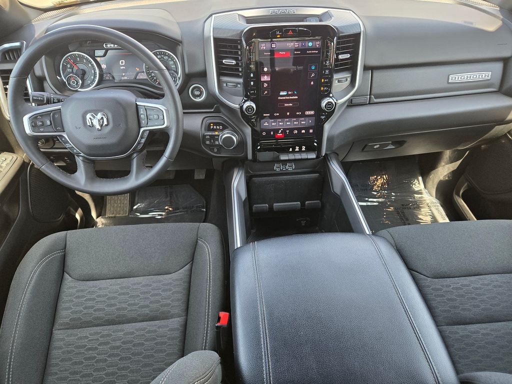 Thumbnail: 2025 RAM 1500 - 2